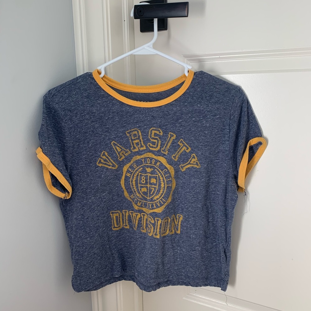 Crop top